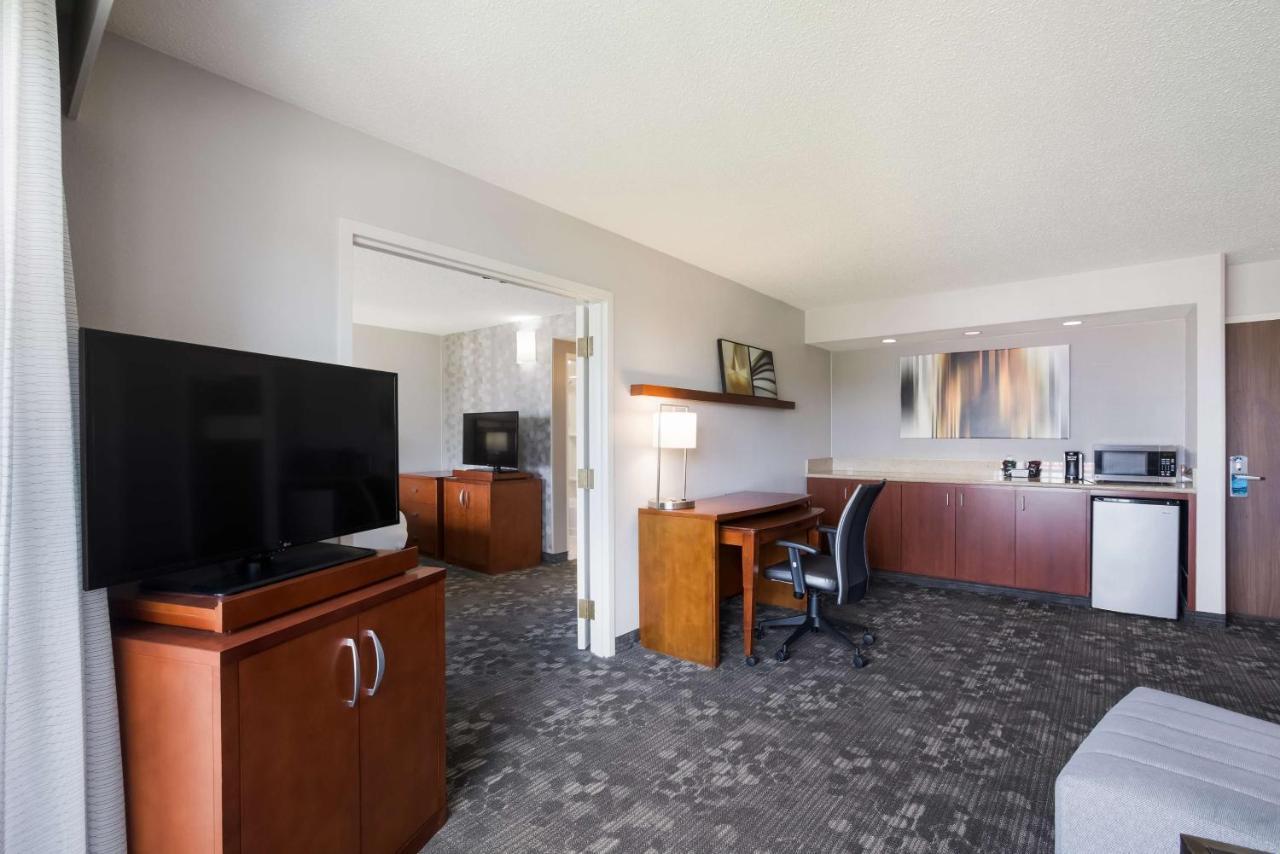 Sonesta Select Midtown Georgia Tech Hotel 3*